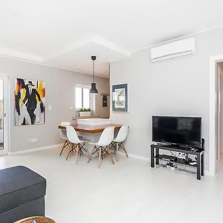 Apartment Bright Visconde *