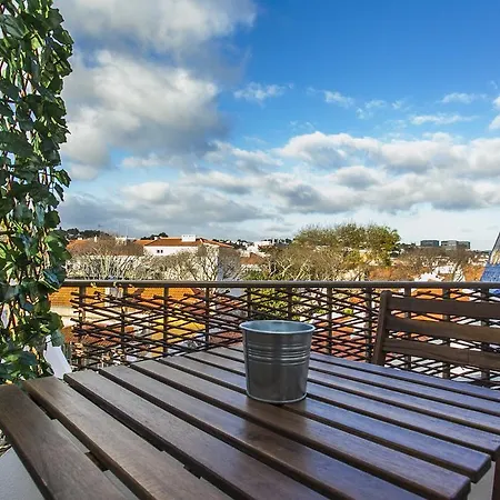 Bright Visconde Apartment