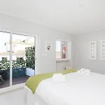 Bright Visconde Apartment Cascais